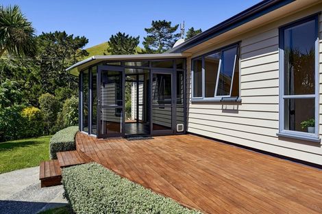 Photo of property in 1153 Paekakariki Hill Road, Paekakariki Hill, Porirua, 5381