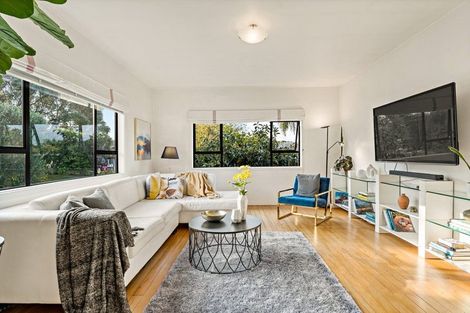 Photo of property in 11 Himikera Avenue, Avondale, Auckland, 1026