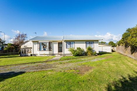 Photo of property in 10 Campbell Avenue, Paraparaumu, 5032