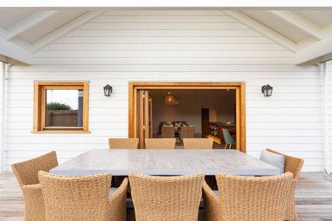 Photo of property in 2 Rich Rise, Havelock North, 4130