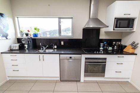 Photo of property in 1/18 Montgomery Avenue, Karori, Wellington, 6012
