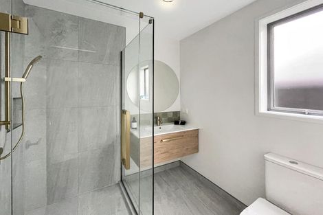 Photo of property in 15 Aspen Grove, Fernhill, Queenstown, 9300