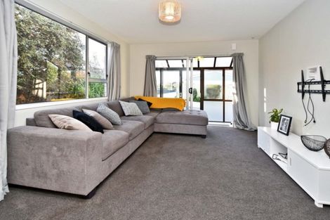 Photo of property in 2/498 Linwood Avenue, Woolston, Christchurch, 8062