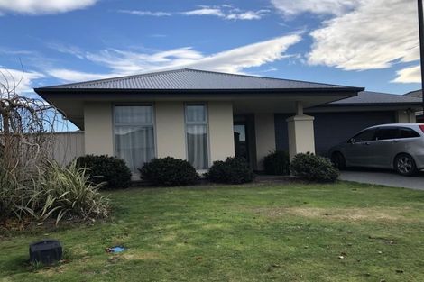 Photo of property in 22 Fernham Way, Rolleston, 7615