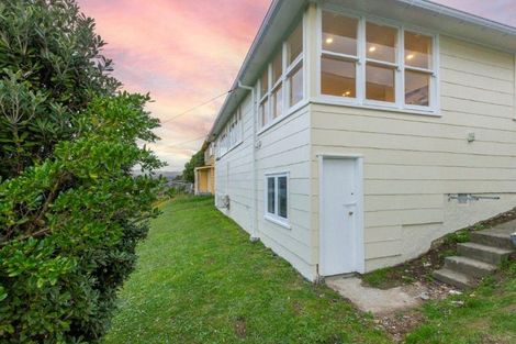 Photo of property in 8 Piko Street, Titahi Bay, Porirua, 5022
