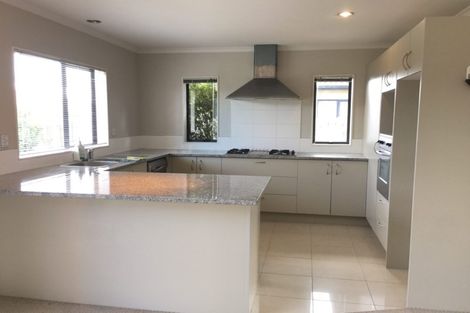 Photo of property in 11 Dunaff Place, Flat Bush, Auckland, 2019