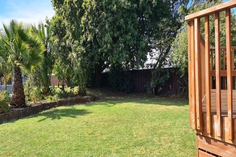Photo of property in 4 Mahia Place, Kelvin Grove, Palmerston North, 4414