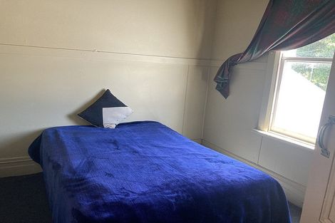 Photo of property in 96 Bridge Street, Eltham, 4322