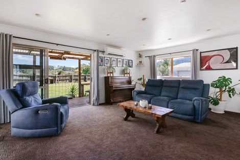 Photo of property in 33 Morrison Road, Taneatua, 3123