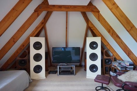 Photo of property in 131 Chelsea View Drive, Chatswood, Auckland, 0626