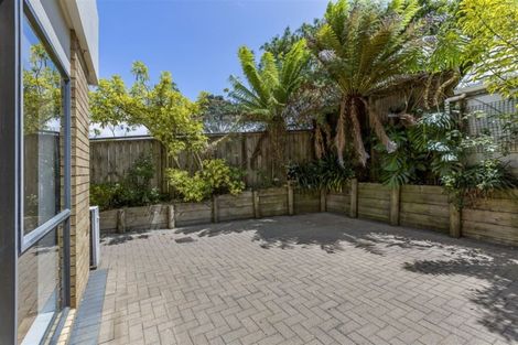 Photo of property in 59g Hillsborough Road, Hillsborough, Auckland, 1042