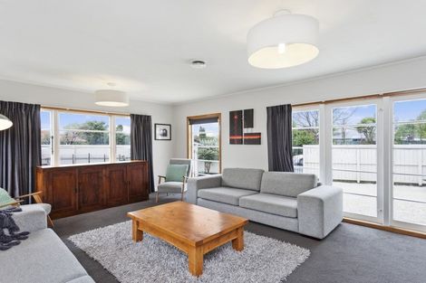 Photo of property in 1/3 Croziers Road, St Albans, Christchurch, 8052