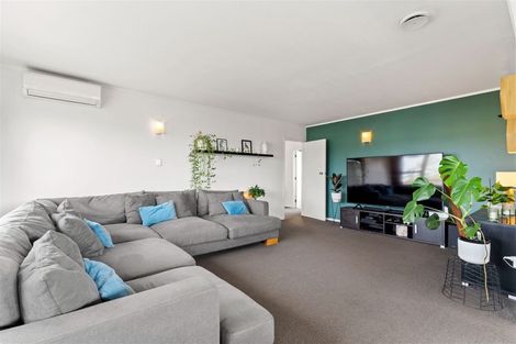 Photo of property in 348 Main Road, Huapai, Kumeu, 0810