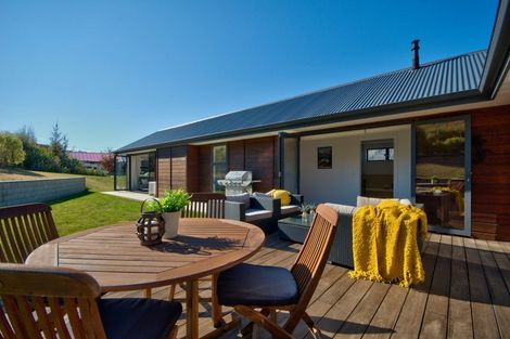 Photo of property in 6 Trench Hill Road, Frankton, Queenstown, 9371