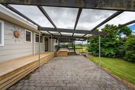 Photo of property in 1986 Kakaramea Road, Ngahinapouri, Hamilton, 3290