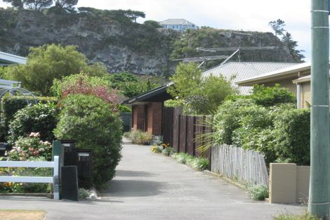 Photo of property in 3/12 Taupata Street, Redcliffs, Christchurch, 8081