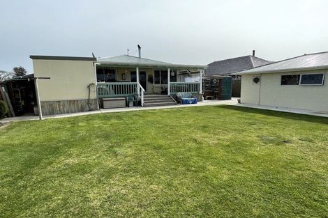 Photo of property in 22 Kinley Street, Rangiora, 7400