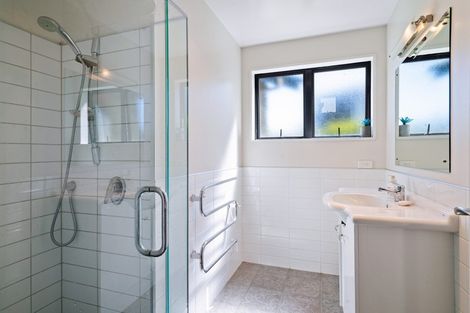 Photo of property in 107a Kings Drive, Wanaka, 9305