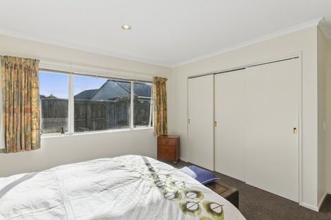 Photo of property in 4 Monterosso Place, Paraparaumu Beach, Paraparaumu, 5032