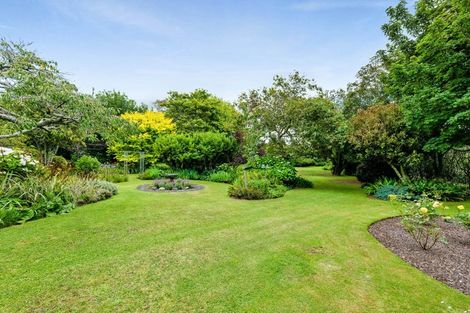 Photo of property in 37 Flint Road West, Stratford, 4332