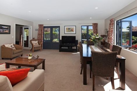 Photo of property in 57 Hinau Street, Fendalton, Christchurch, 8041