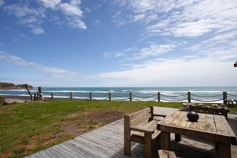 Photo of property in 8 Point Road, Mokau, 4376