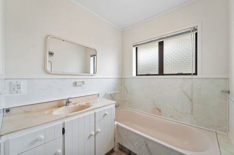 Photo of property in 3/41 Rawhiti Road, Manly, Whangaparaoa, 0930