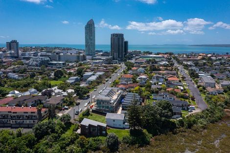 Photo of property in 46 Byron Avenue, Takapuna, Auckland, 0622