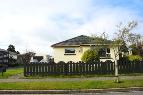 Photo of property in 23 Kowhai Avenue, Hargest, Invercargill, 9810