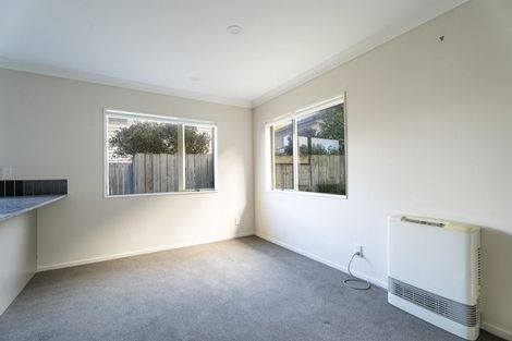 Photo of property in 14 Gifford Grove, Churton Park, Wellington, 6037