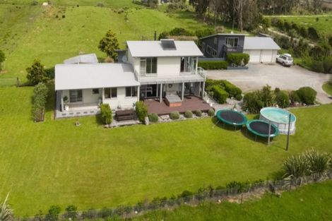 Photo of property in 116 Golf Links Road, Ruatapu, Hokitika, 7883