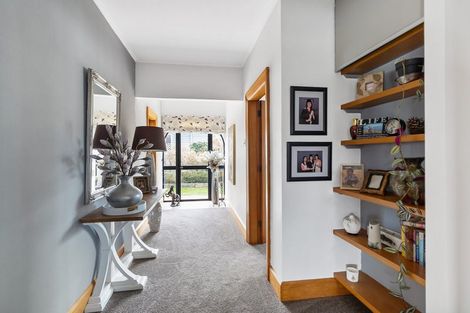 Photo of property in 19 Hill View Crescent, Highfield, Timaru, 7910