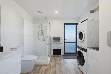 Photo of property in 10 Randolph Street, Woolston, Christchurch, 8062