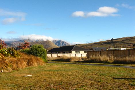 Photo of property in 19 Bridesdale Drive, Lake Hayes, Queenstown, 9304