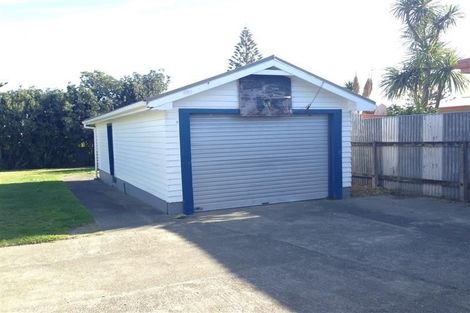 Photo of property in 8 The Esplanade, Westshore, Napier, 4110