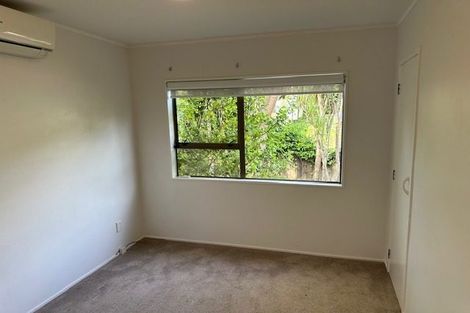 Photo of property in 1/10 Newstead Avenue, Browns Bay, Auckland, 0632