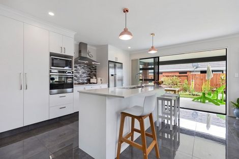 Photo of property in 62 Farrier Street, Papamoa, 3118