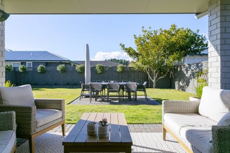 Photo of property in 14 Ernest Kemp Rise, Wharewaka, Taupo, 3330