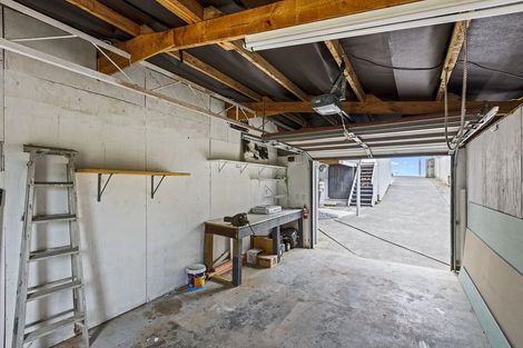 Photo of property in 167 Vipond Road, Stanmore Bay, Whangaparaoa, 0932