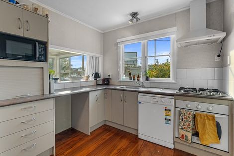 Photo of property in 12 Campbell Street, Leamington, Cambridge, 3432