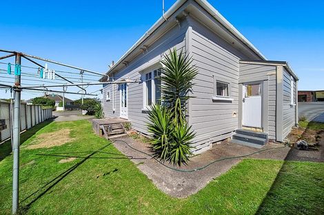 Photo of property in 97 Wilson Street, Hawera, 4610