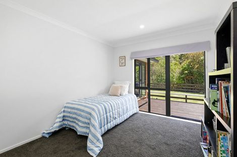 Photo of property in 6 Sylvan Way, Silverstream, Upper Hutt, 5019