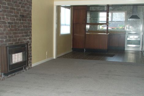 Photo of property in 1/37 Lynwood Road, New Lynn, Auckland, 0600