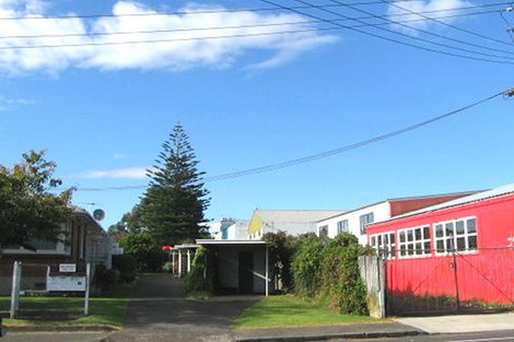 Photo of property in 2/25 Avenue Road, Otahuhu, Auckland, 1062