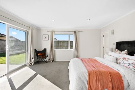 Photo of property in 1 Astelia Lane, Rototuna North, Hamilton, 3210