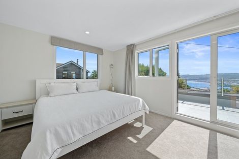 Photo of property in 2/90 Howard Road, Point Howard, Lower Hutt, 5013