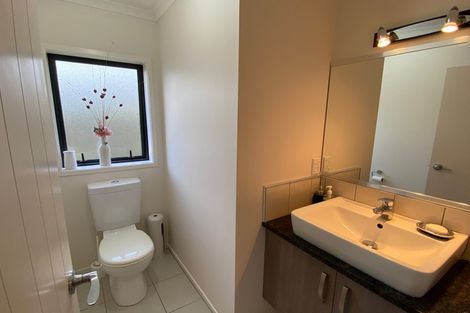 Photo of property in 5 Carroll Place, Owhata, Rotorua, 3010