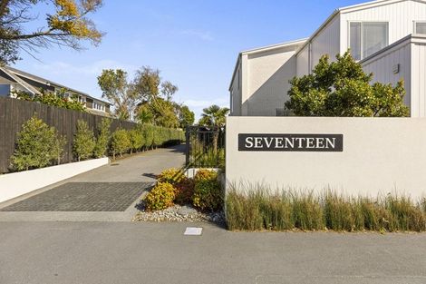 Photo of property in 17 Strowan Road, Strowan, Christchurch, 8052