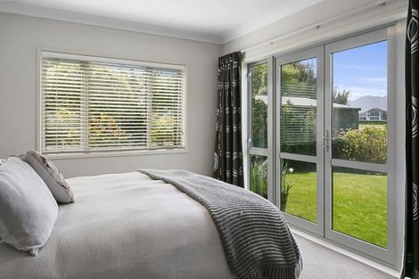 Photo of property in 13 Pokaka Crescent, Wharewaka, Taupo, 3330