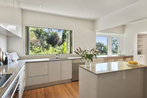 Photo of property in 50 Dyers Pass Road, Cashmere, Christchurch, 8022